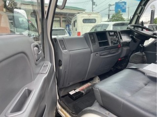 Isuzu Elf 2013 ST#0356 - Image 9